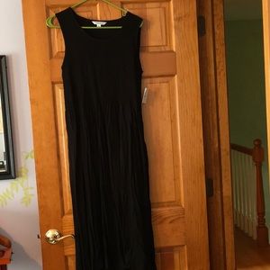 Long black dress